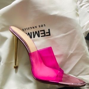 Femme LA pink Mule